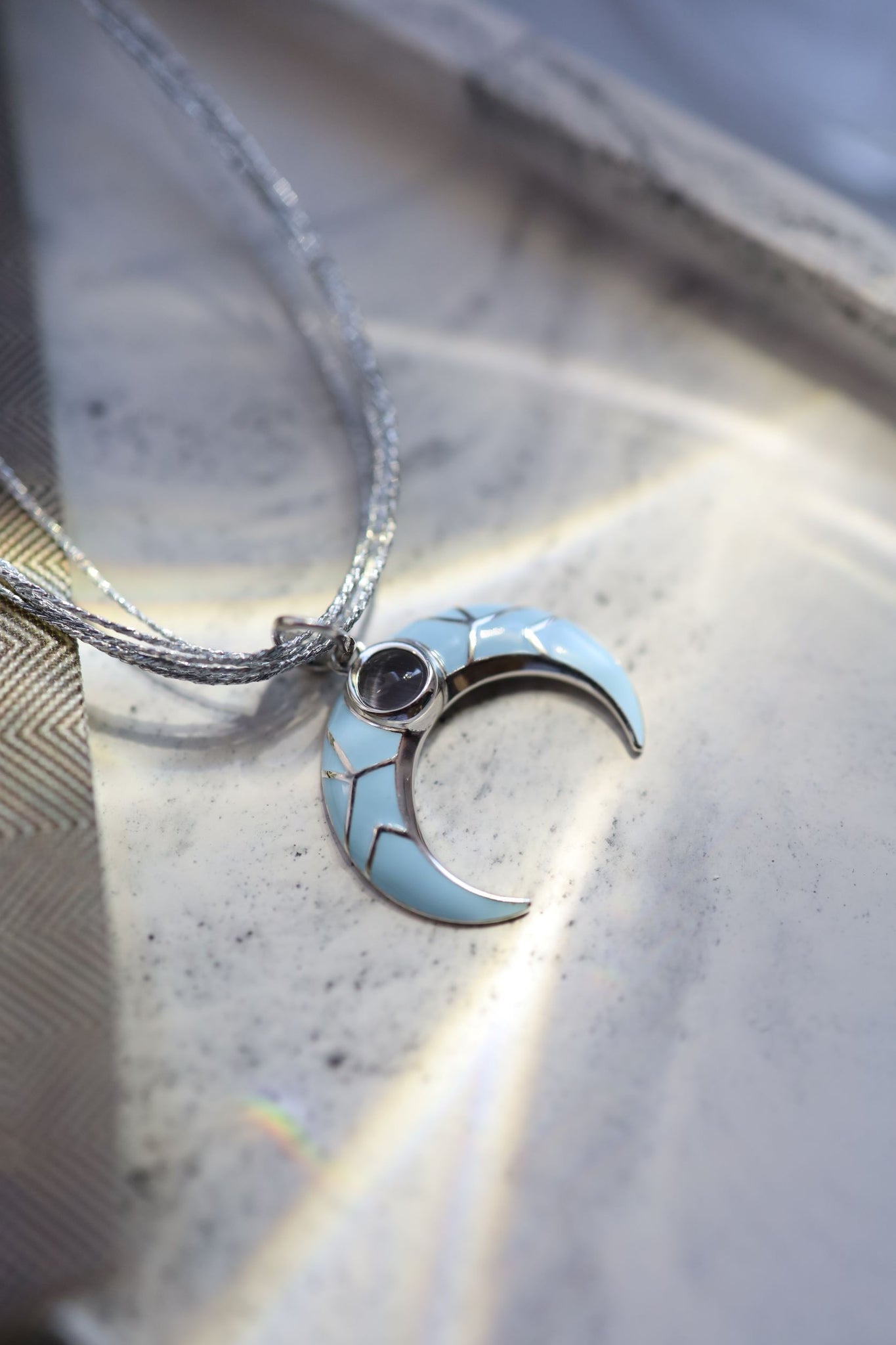 Pendant Crescent moon with healing stone