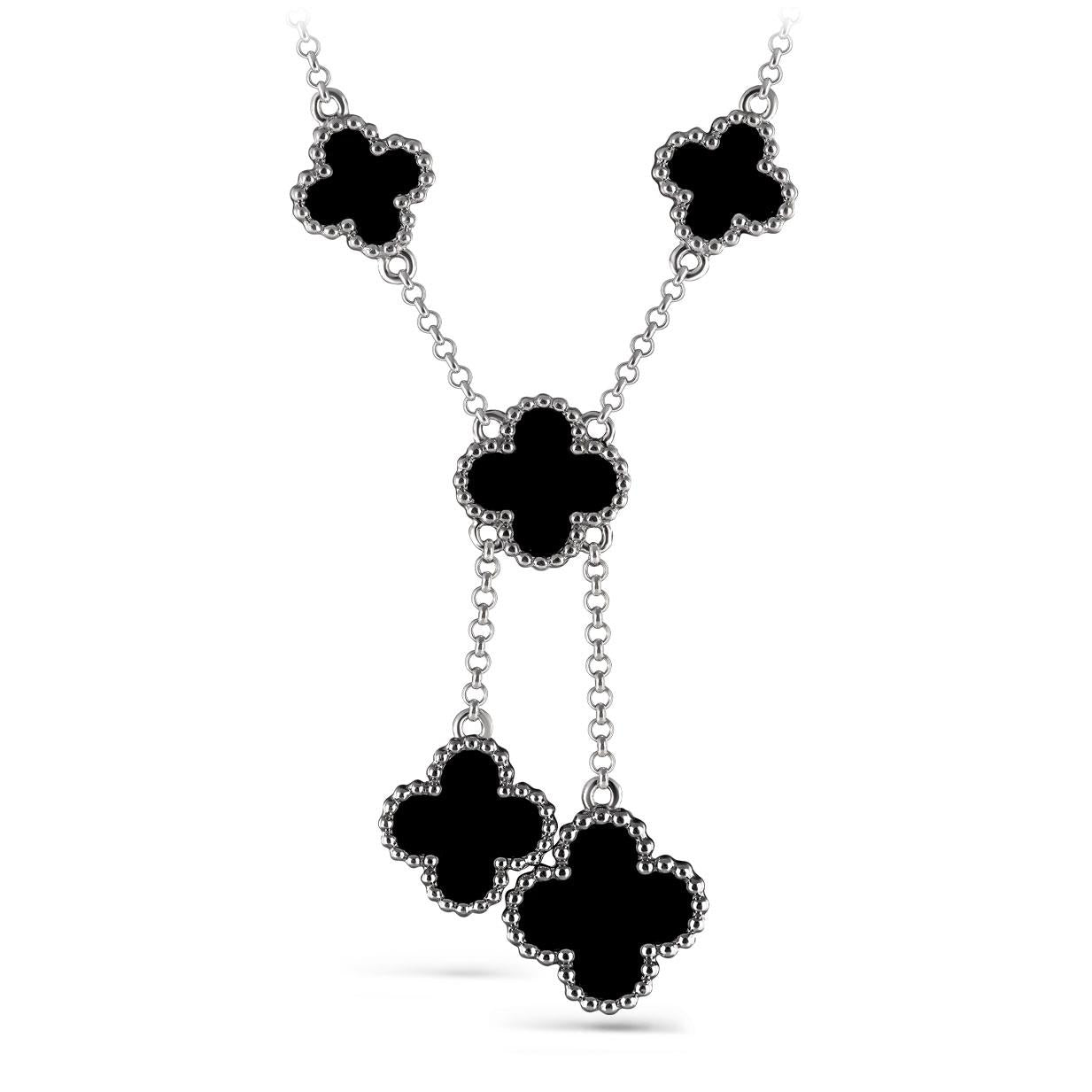 Necklaces Black clover